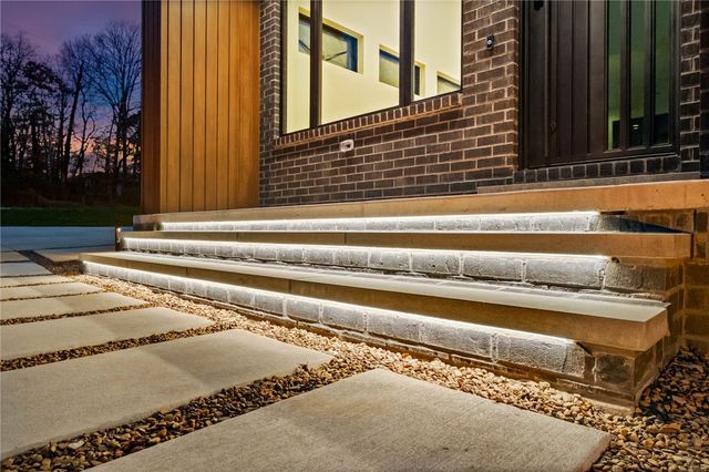 5 Ayton Lane, Bella Vista, AR 72714