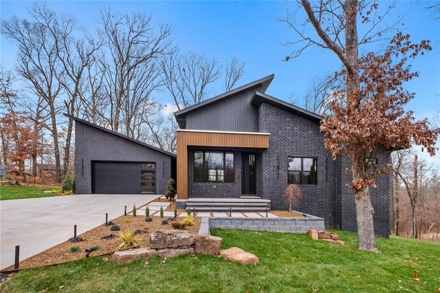 5 Ayton Lane, Bella Vista, AR 72714