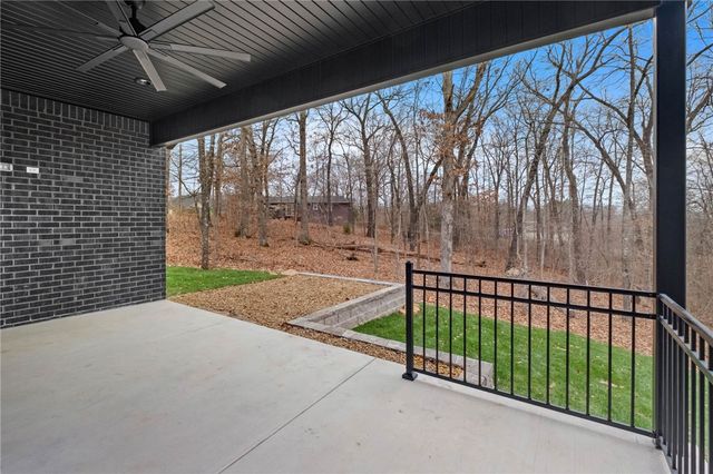 5 Ayton Lane, Bella Vista, AR 72714