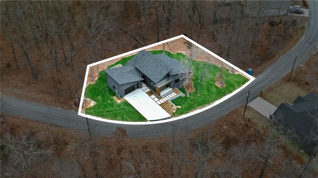 5 Ayton Lane, Bella Vista, AR 72714