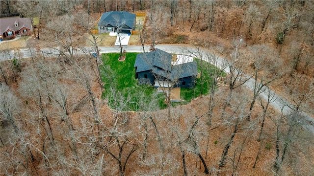 5 Ayton Lane, Bella Vista, AR 72714