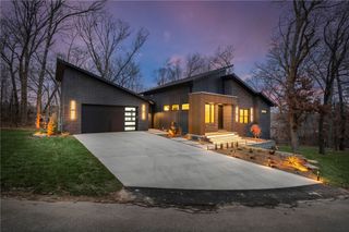 5 Ayton Lane, Bella Vista, AR 72714