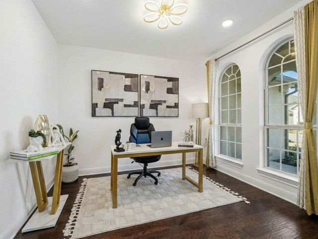 1517 Bardella DR, Leander, TX 78641