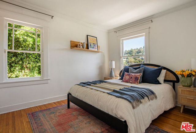 1923 Mayview Drive, Los Angeles, CA 90027