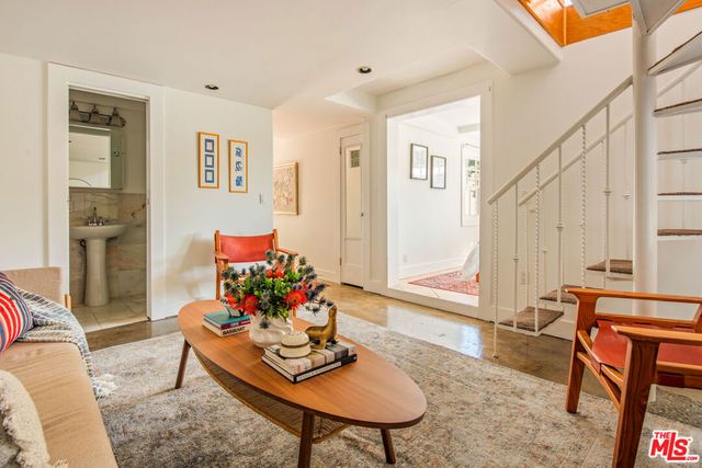 1923 Mayview Drive, Los Angeles, CA 90027