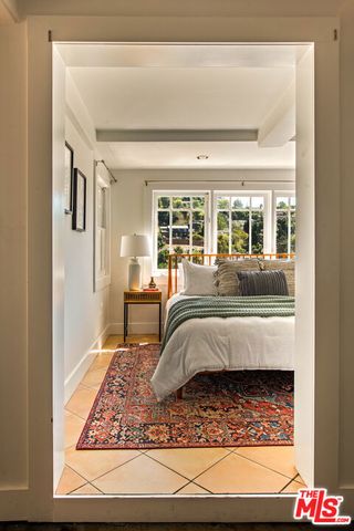 1923 Mayview Drive, Los Angeles, CA 90027