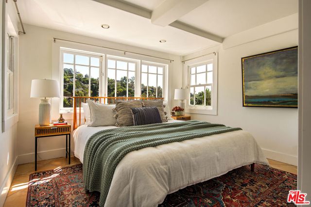 1923 Mayview Drive, Los Angeles, CA 90027