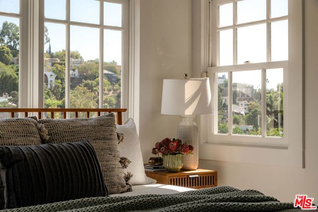 1923 Mayview Drive, Los Angeles, CA 90027