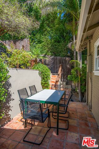 1923 Mayview Drive, Los Angeles, CA 90027