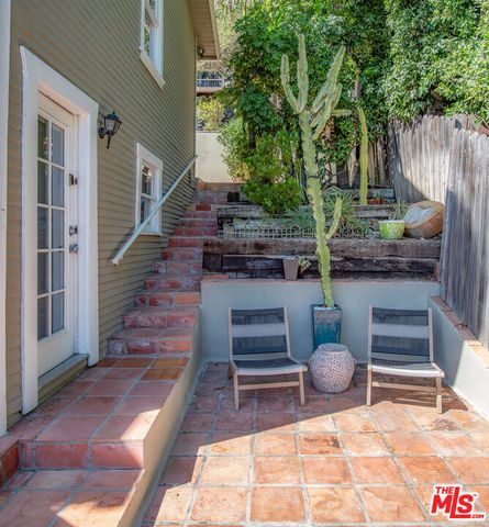 1923 Mayview Drive, Los Angeles, CA 90027