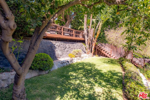 1923 Mayview Drive, Los Angeles, CA 90027