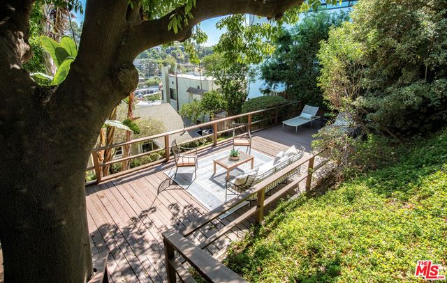 1923 Mayview Drive, Los Angeles, CA 90027