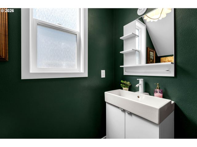 3343 Nw 31ST Cir, Camas, WA 98607