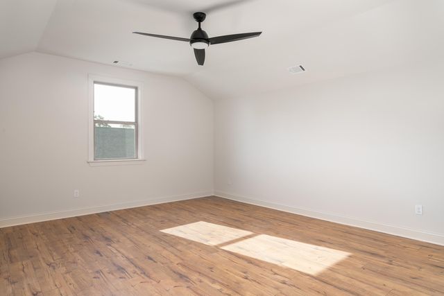 586 Nature Trail 140, Soddy Daisy, TN 37379