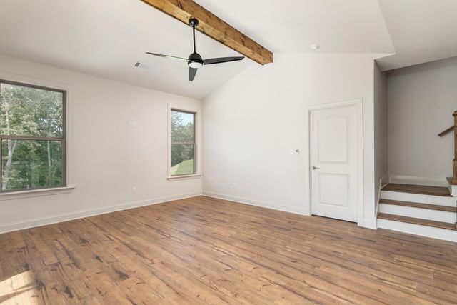 586 Nature Trail 140, Soddy Daisy, TN 37379