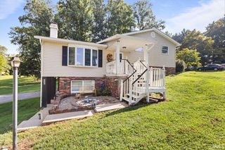 400 Johnson Lane, Bedford, IN 47421
