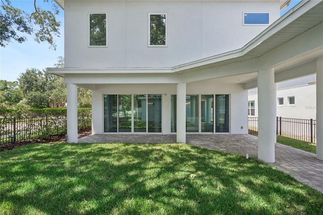 200 E GRANT STREET, Orlando, FL 32806