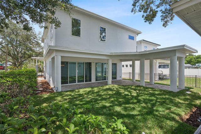 200 E GRANT STREET, Orlando, FL 32806