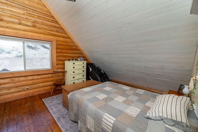 24117 NE Ochoco Ranger Station Road, Prineville, OR 97754