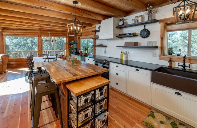 24117 NE Ochoco Ranger Station Road, Prineville, OR 97754