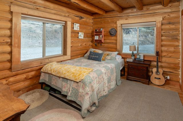 24117 NE Ochoco Ranger Station Road, Prineville, OR 97754