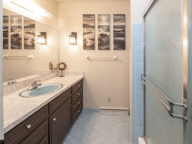 2134 Sycamore Lane, Kalamazoo City, MI 49008