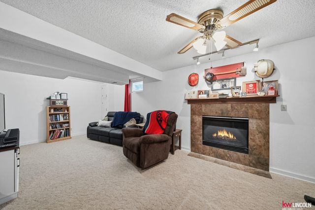 4911 Starling Drive, Lincoln, NE 68516