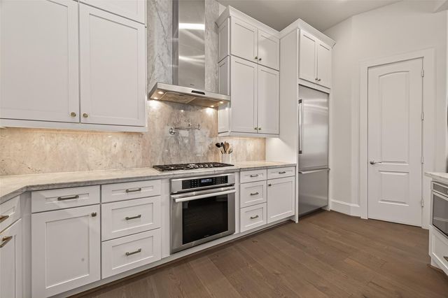 1607 W Rose Terrace Lane, Houston, TX 77055