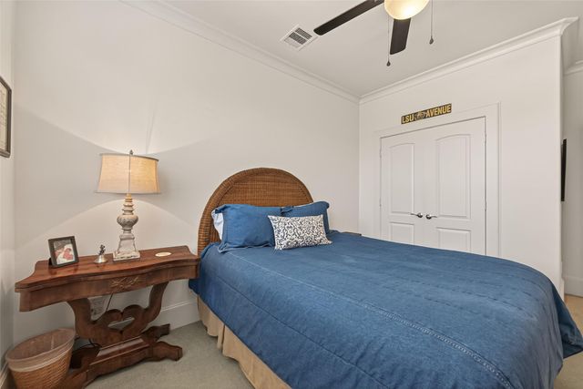 1607 W Rose Terrace Lane, Houston, TX 77055