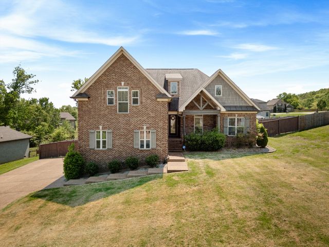 56 Harbor Pt, Lebanon, TN 37087