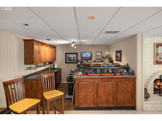 7221 Sw 13TH Dr, Portland, OR 97219