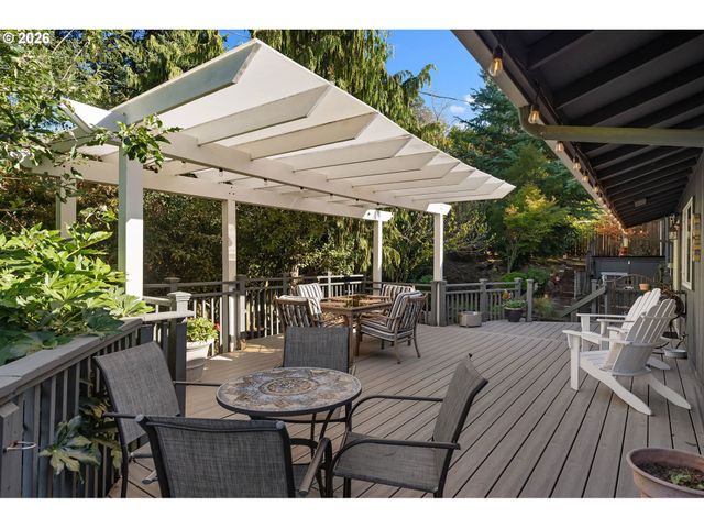 7221 Sw 13TH Dr, Portland, OR 97219