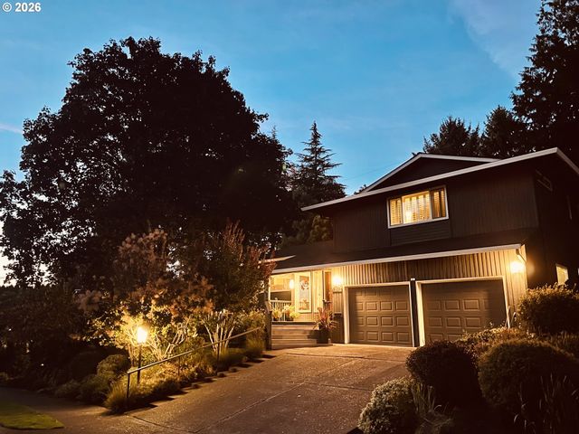 7221 Sw 13TH Dr, Portland, OR 97219