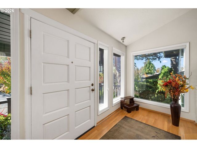 7221 Sw 13TH Dr, Portland, OR 97219