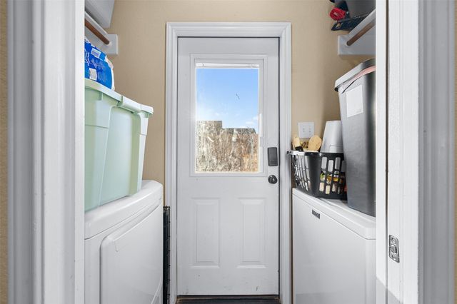 121 Armored Avenue, College Station, TX 77845