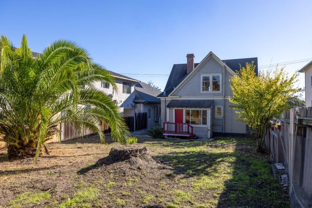 486 VAN BUREN ST, Monterey, CA 93940
