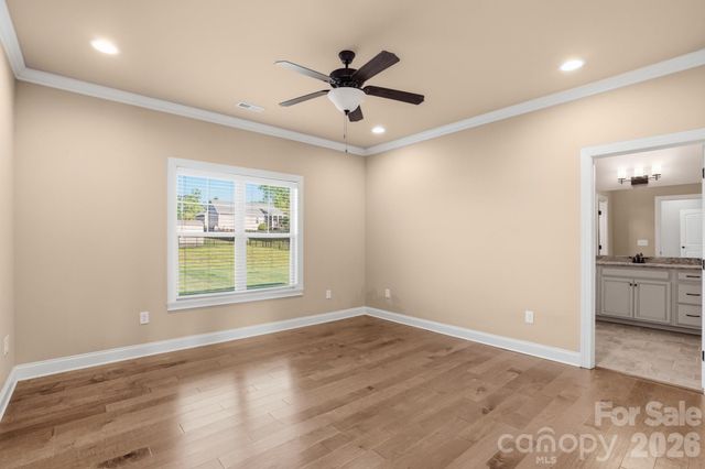 172 Staffordshire Drive, Statesville, NC 28625