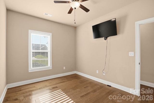 172 Staffordshire Drive, Statesville, NC 28625
