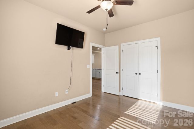 172 Staffordshire Drive, Statesville, NC 28625