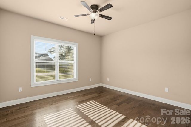 172 Staffordshire Drive, Statesville, NC 28625