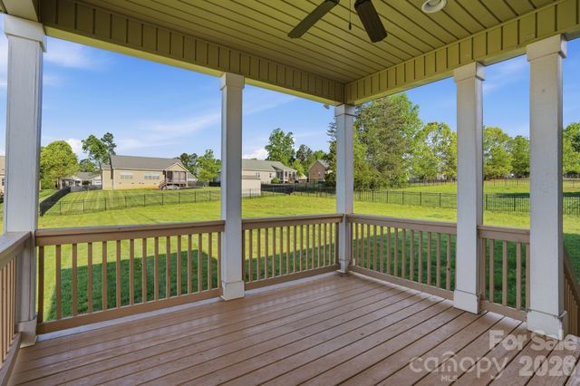 172 Staffordshire Drive, Statesville, NC 28625
