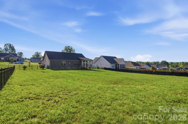 172 Staffordshire Drive, Statesville, NC 28625