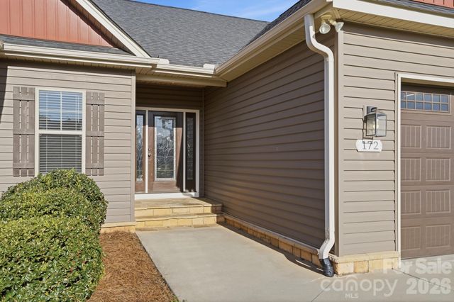 172 Staffordshire Drive, Statesville, NC 28625