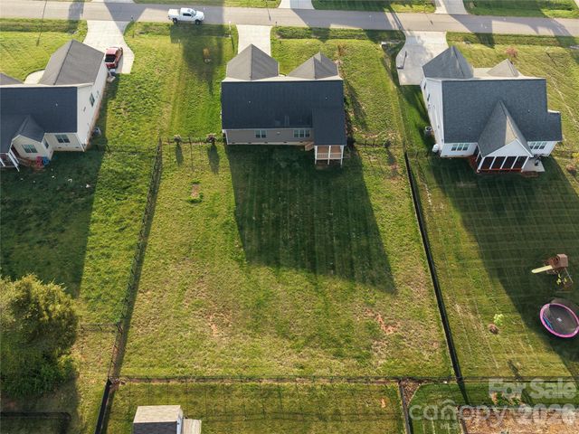 172 Staffordshire Drive, Statesville, NC 28625