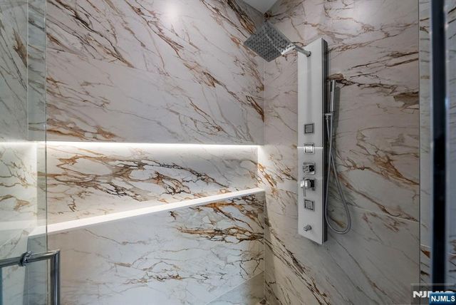 74 Liberty Place, Palisades Park, NJ 07650