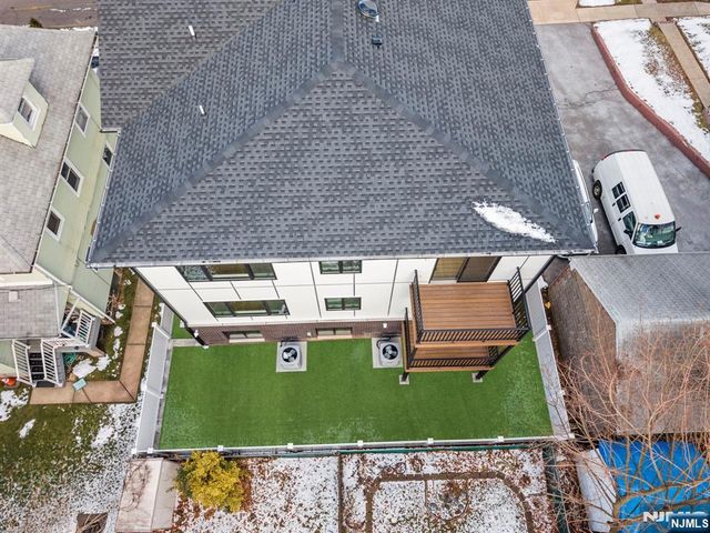 74 Liberty Place, Palisades Park, NJ 07650