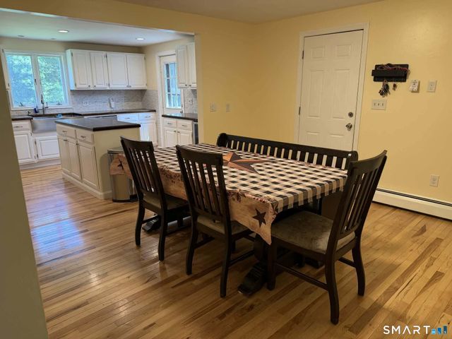 8 Plainview Drive, Plainfield, CT 06374