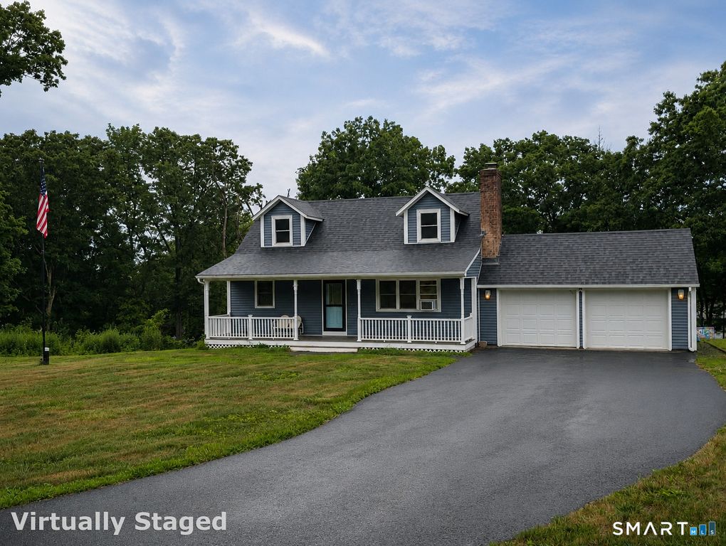 8 Plainview Drive, Plainfield, CT 06374