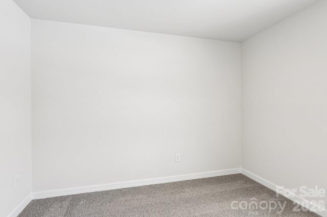 1430 Mammoth Road, Hickory, NC 28602