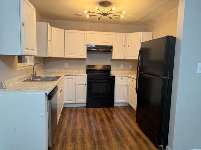 114 Celestial St Street, Spartanburg, SC 29306